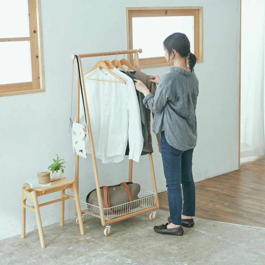 LIV / リヴ コートハンガー