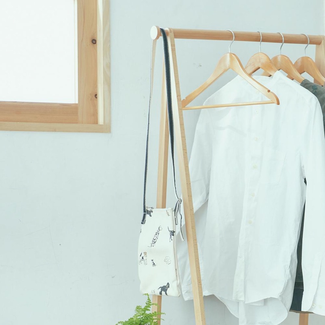 LIV / リヴ コートハンガー